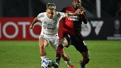 Atua Es Defesa Abusa Dos Erros Em Derrota Do Santos Para O Newells