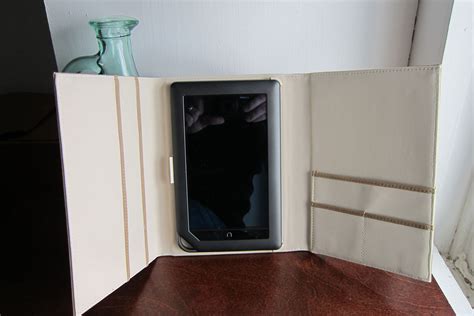 The Great Valentines Day Nook Color Case Gift Guide Techcrunch