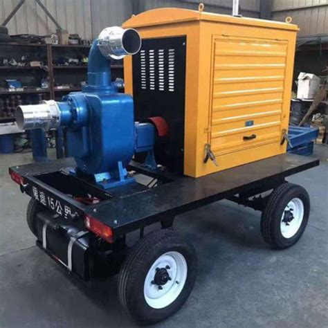 Diesel Engine Water Pump 380V 660V Four Wheel Mobile Pump Truck