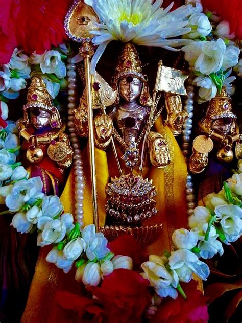 Muruga With His Consorts Valli N Deivayani Lord Murugan Wallpapers