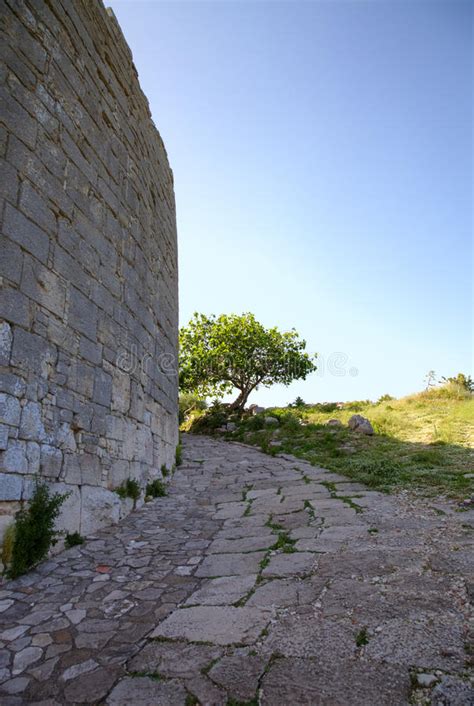 Parede Do Teatro Antigo Em Segesta Imagem De Stock Imagem De Cenas