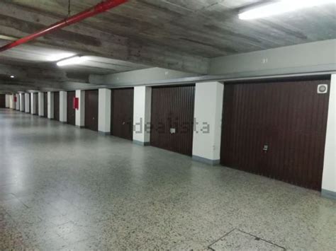 Arrendamento de Garagem na avenida António José Gomes Cova da Piedade