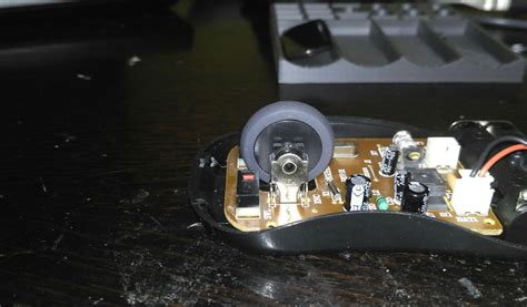 Broken PC Mouse Wheel Repair : 6 Steps - Instructables