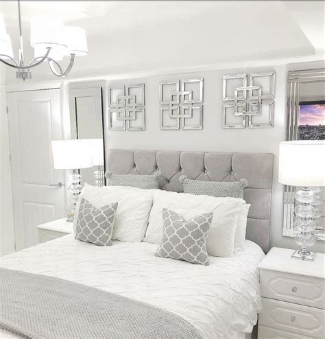 ALL WHITE BEDROOM - Opens Space | Yatak odası basit, Lüks yatak odaları ...