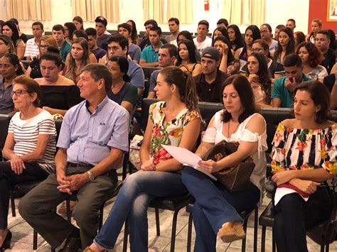 Faculdade Reges de Osvaldo Cruz recepciona novos alunos 1º Dia