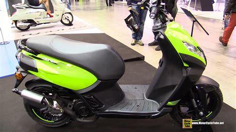 2015 Peugeot Streetzone 12 Naked Scooter Walkaround 2014 EICMA