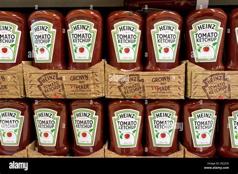 Heinz Tomatenketchup Box Fotos Und Bildmaterial In Hoher Aufl Sung