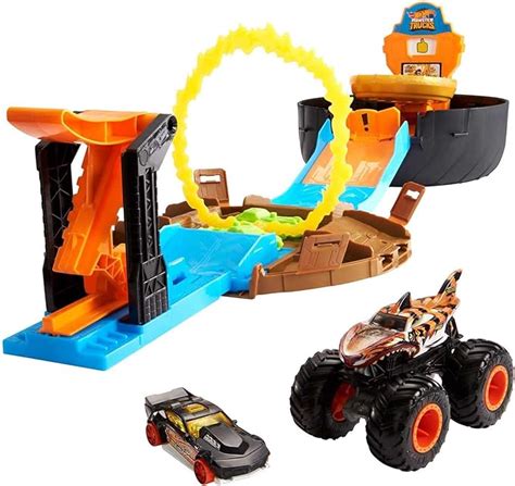 Amazon Hot Wheels Monster Trucks Stunt Tire Play Set Opens To Reveal Arena With Launcher