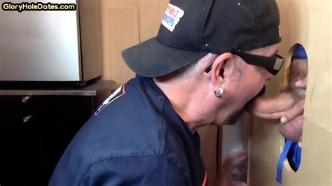 Gloryhole Gay Enjoys Jerking Big Dick While Sucking It