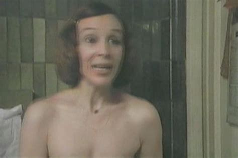 Naked Esperanza Roy in Puente aéreo