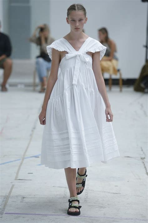 Cecilie Bahnsen | Модные стили, Модный показ, Платья