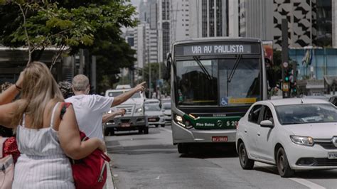 Autoriza Supremo Tribunal Federal De Brasil Transporte Gratuito En