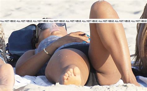 Christina Milian Shesfreaky