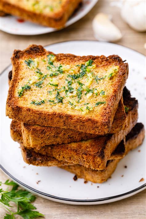 Best Ever Cauliflower Garlic Bread Easy Recipes To Make At Home