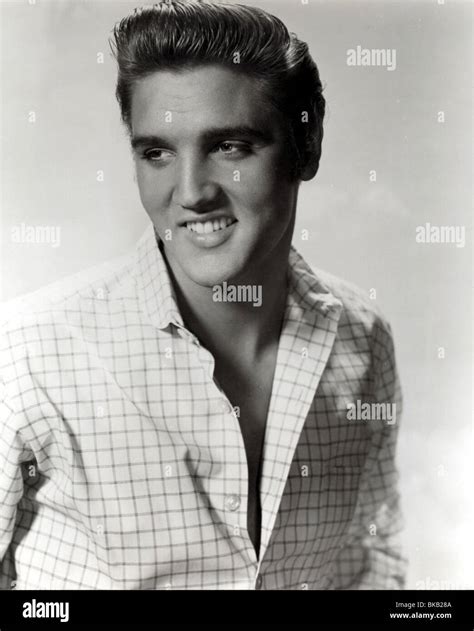 Elvis Presley Retrato Fotograf As E Im Genes De Alta Resoluci N Alamy