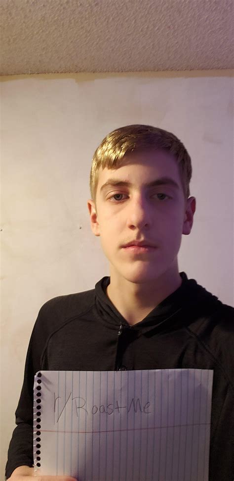 Do your worst : r/RoastMe