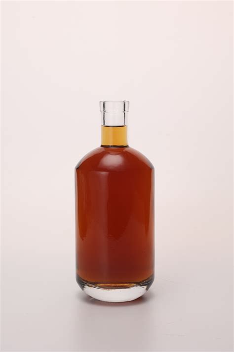 Wholesale 500ml 750ml Empty Glass Wine Bottle