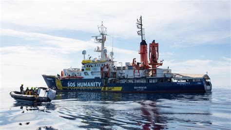 Migranti Sbarcati A Catania I 186 Di Humanity 1 In Mare Per 5 Giorni