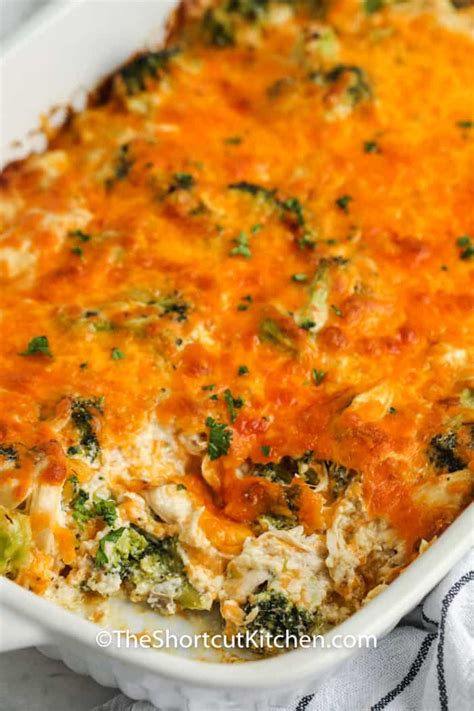 Cheesy Chicken Broccoli Casserole - Recipe Chronicle