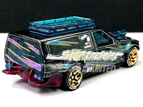 T Hunted Mais três novos Hot Wheels id em breve