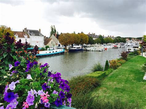 Canal Boating in the Loire Valley - Shore Travel