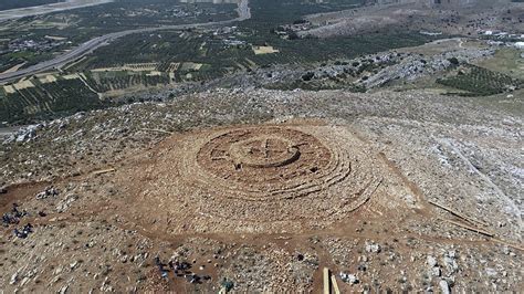 Greek Archaeologists Discover 4000 Year Old Stone Building On Hill