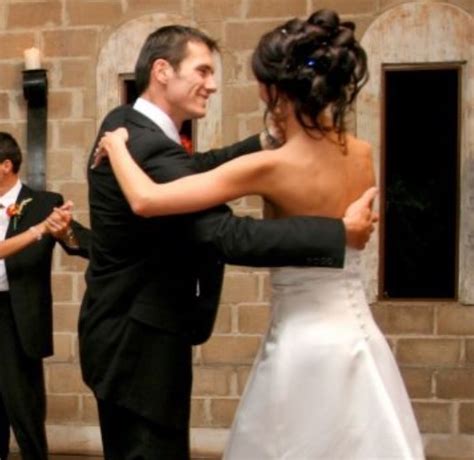 Wedding Dance Lessons at Daele Fraser – Perth Ballroom Dancing