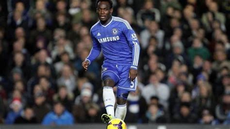 Michael Essien on the Verge of AC Milan Move | Chelsea True Blue