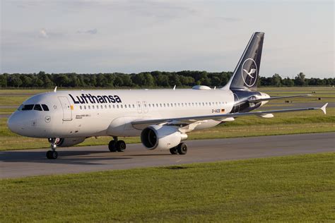 Munich Airport Lufthansa LH DLH Airbus A320 214 A32 Flickr