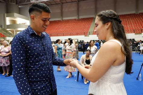 GALERÍA Chúlina Varias parejas unieron sus vidas en emotiva boda