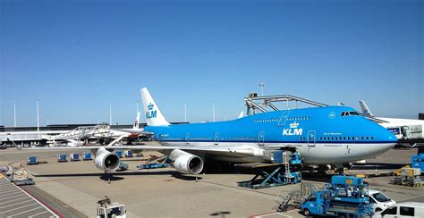 KLM Reactivates Two 747-400s To Serve Cargo Missions - Live and Let's Fly