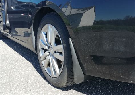 Решил поставить брызговики — Peugeot 308 SW (2G), 1,6 л, 2015 года ...