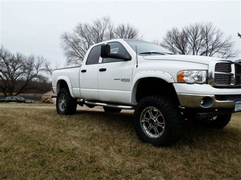 LIFTED Dodge Ram 2500