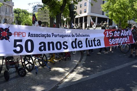 Comemora Es Anivers Rio Abril Em Lisboa Apd Associa O