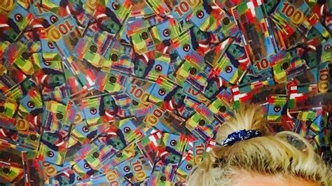 Miley Cyrus Blonde Hair Miley Cyrus Bleached Hair Teen Vogue