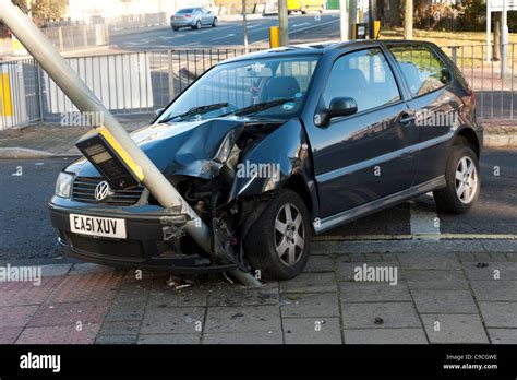 Volkswagen Crashed Into Traffic Light London England Uk Stock Photo