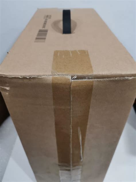 Hot Toys Mms D Robocop Robocop Collectible Figure With Mechanical Chair Docking Station