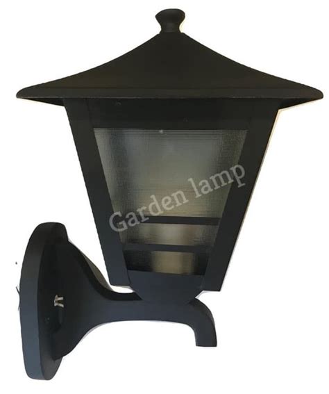 Jual Lagi Tren Lampu Tempel Dinding Taman Minimalis Garis Hitam Ld