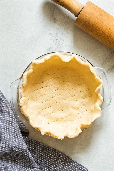 Small Pie Crust 6 Inch Pie Pan Homemade In The Kitchen