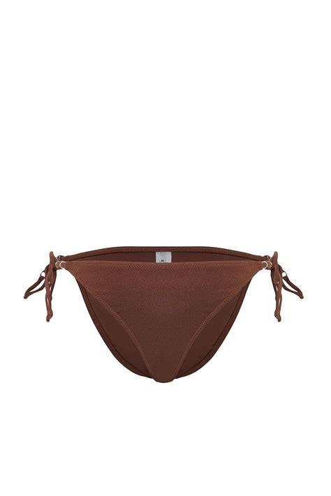 Trendyolmilla Kahverengi Aksesuarlı Brazilian Bikini Altı TBESS BA Fiyatı Yorumları