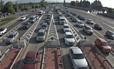 Velike gužve na cestama i graničnim prijelazima kolone i nesreće prema