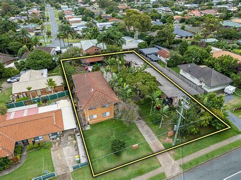 205 207 Victoria Avenue Margate Qld 4019 Property Details