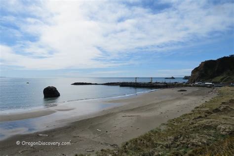 Battle Rock Wayside Park Historic Landmark Of Port Orford Oregon