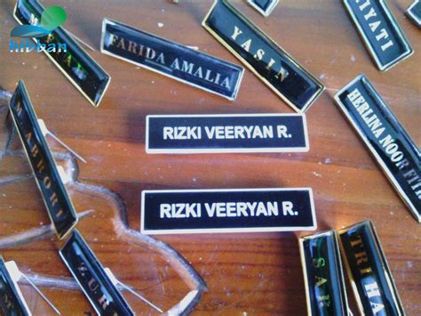 Papan Nama Akrilik Magnet Name Tag Pin Shopee Indonesia Riset