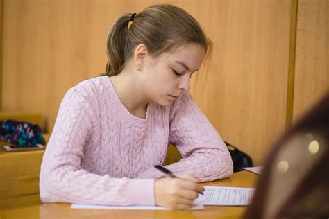 Тест по русскому языку: сможете написать 12 слов, не подглядывая в ...