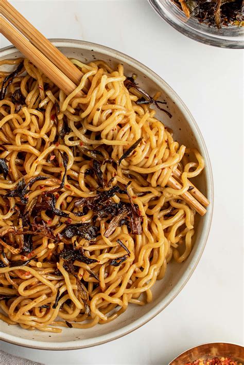 Spicy Scallion Oil Noodles The Bold Appetite