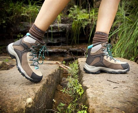 Best Hiking Socks in 2021: Complete Buyer’s Guide