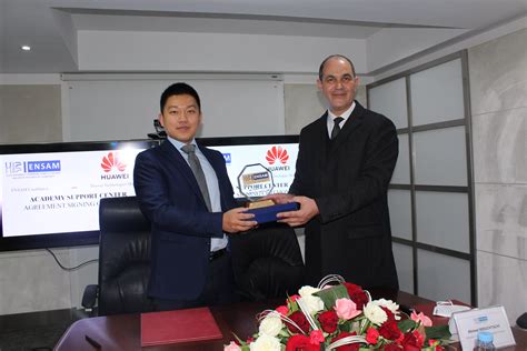 Huawei Annonce Linauguration Du Huawei ICT Academy Support Center En