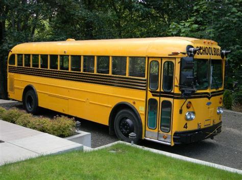 Old school bus, School bus conversion, Bus