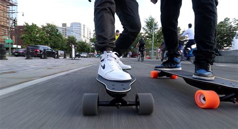 Jusqu où les skateboards électriques peuvent ils aller sans être